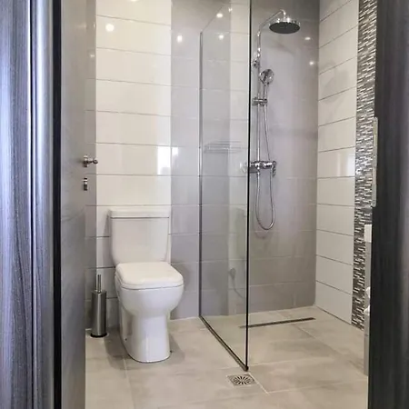 George 1 Apartament *