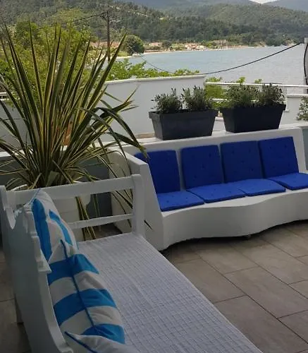 George 1 Lägenhet Thassos